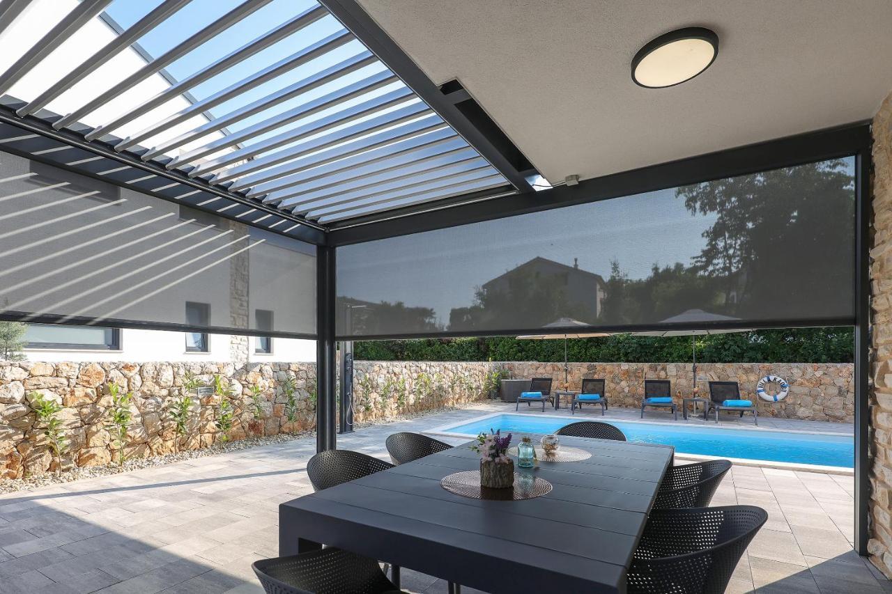 Villa Kaoru Brand New Villa With A Heated Swimming Pool 马林斯卡 外观 照片